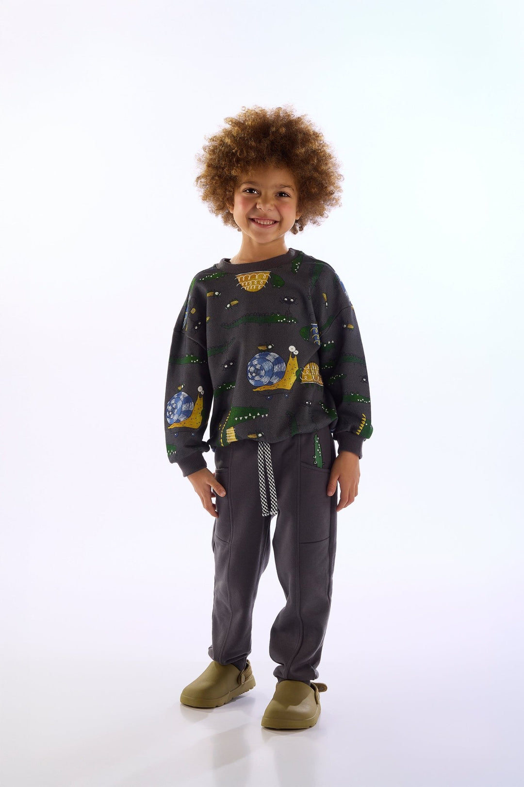 Três e Já Grey Cotton-Viscose Sweatshirt & Pants Set